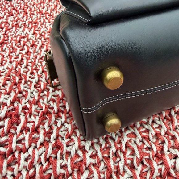 Coach Twin Turnlock Bag 20 - Picture 6 of 10